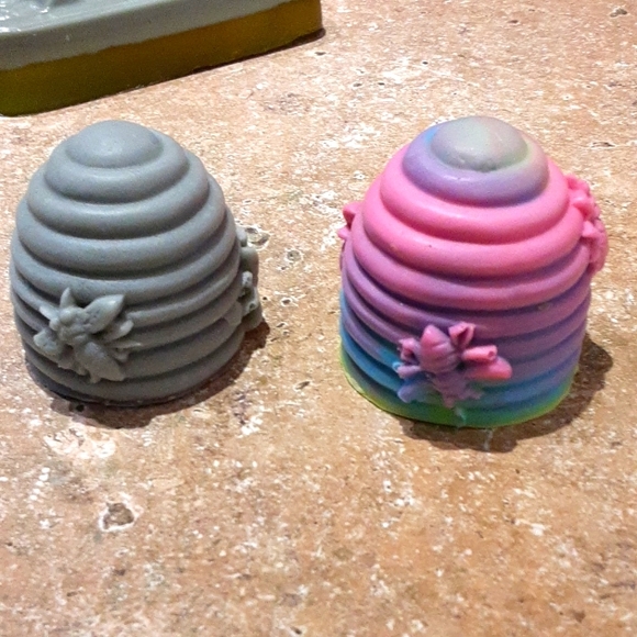 🔥Handcrafted Gift Basket in Upcycled Flower Pot - Picture 9 of 9